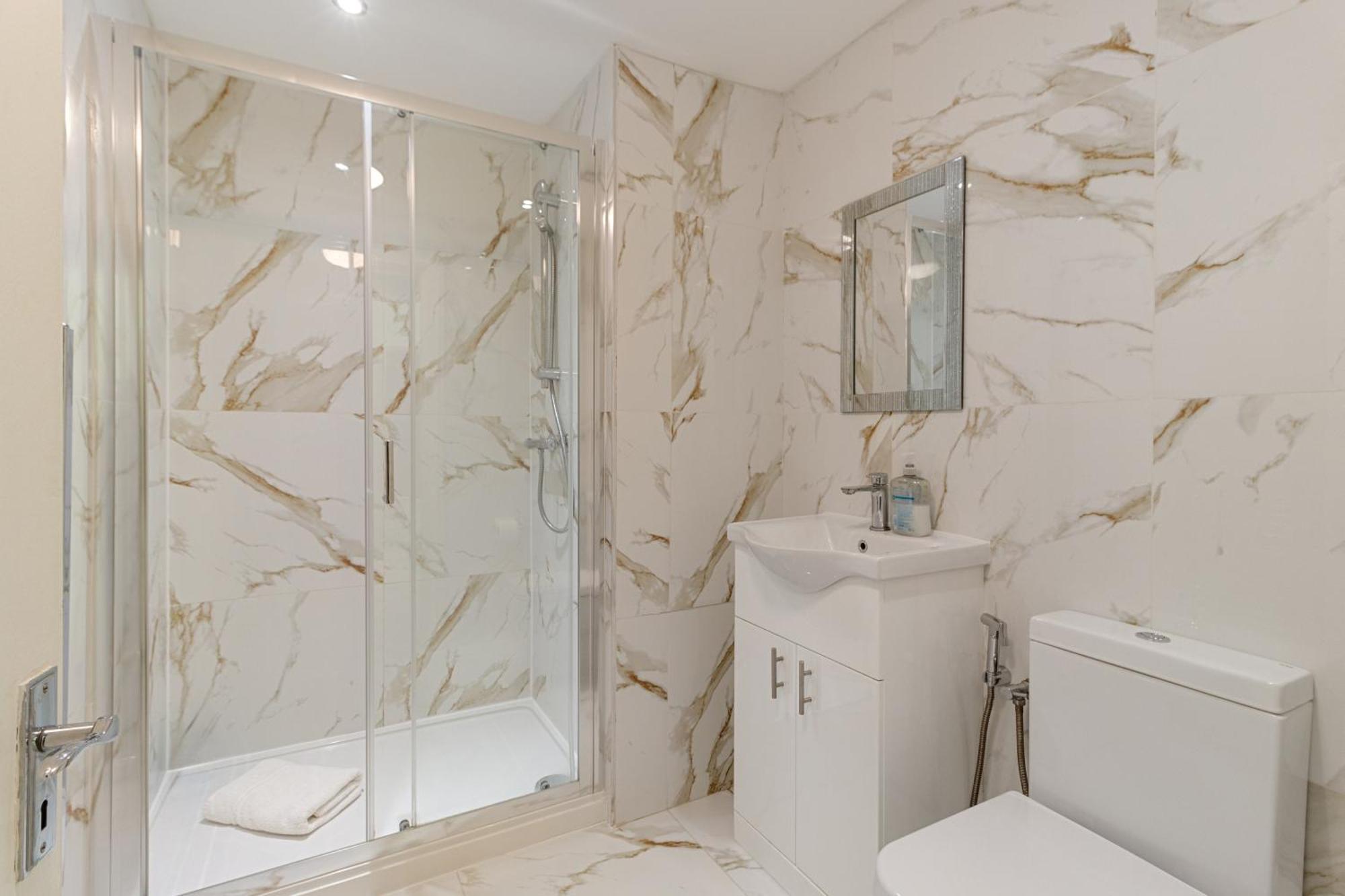 Oxford Street Chic Retreat - Unparalleled Elegance And Urban Comfort! Gc1 Londyn Zewnętrze zdjęcie